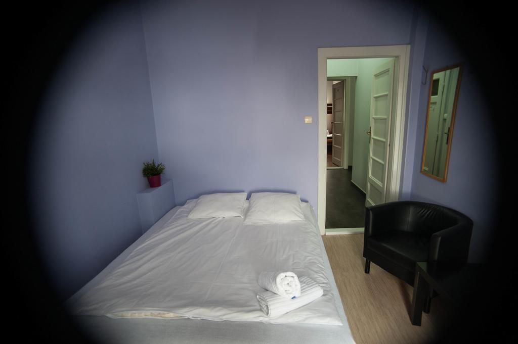 Okay House Bed & Breakfast Krakow Room photo